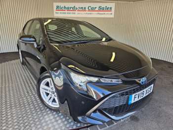 2019 (19) - 1.8 VVT-h Icon Tech Hatchback 5dr Petrol Hybrid CVT Euro 6 (s/s) (122 ps)