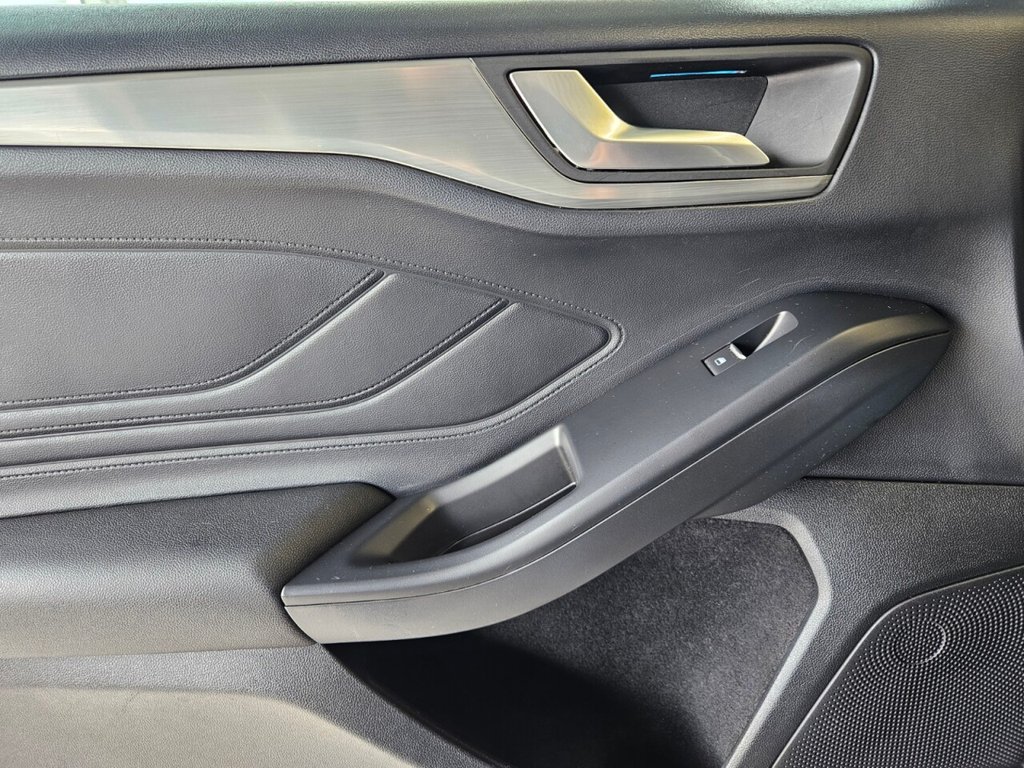 Used Ford Focus 2020 for sale - 75802011: Photo 26