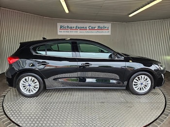 Used Ford Focus 2020 for sale - 75802011: Photo