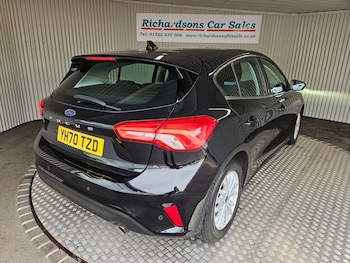 Used Ford Focus 2020 for sale - 75802011: Photo