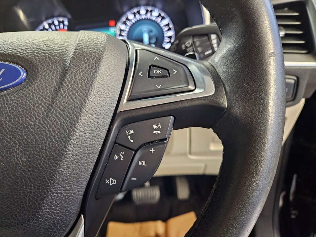 Used Ford Edge 2017 for sale - 76923617: Photo 15