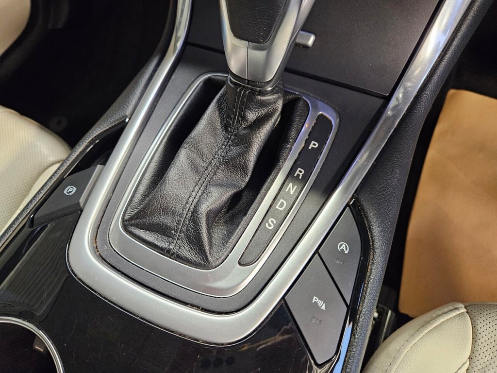 Used Ford Edge 2017 for sale - 76923617: Photo 17