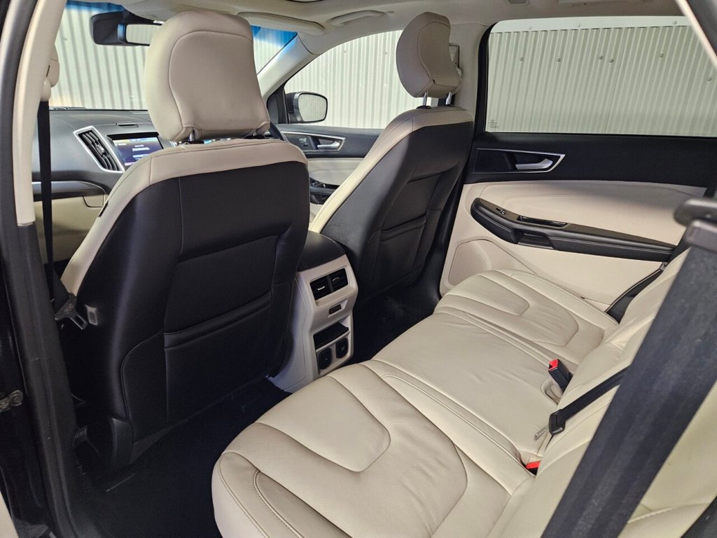 Used Ford Edge 2017 for sale - 76923617: Photo 40