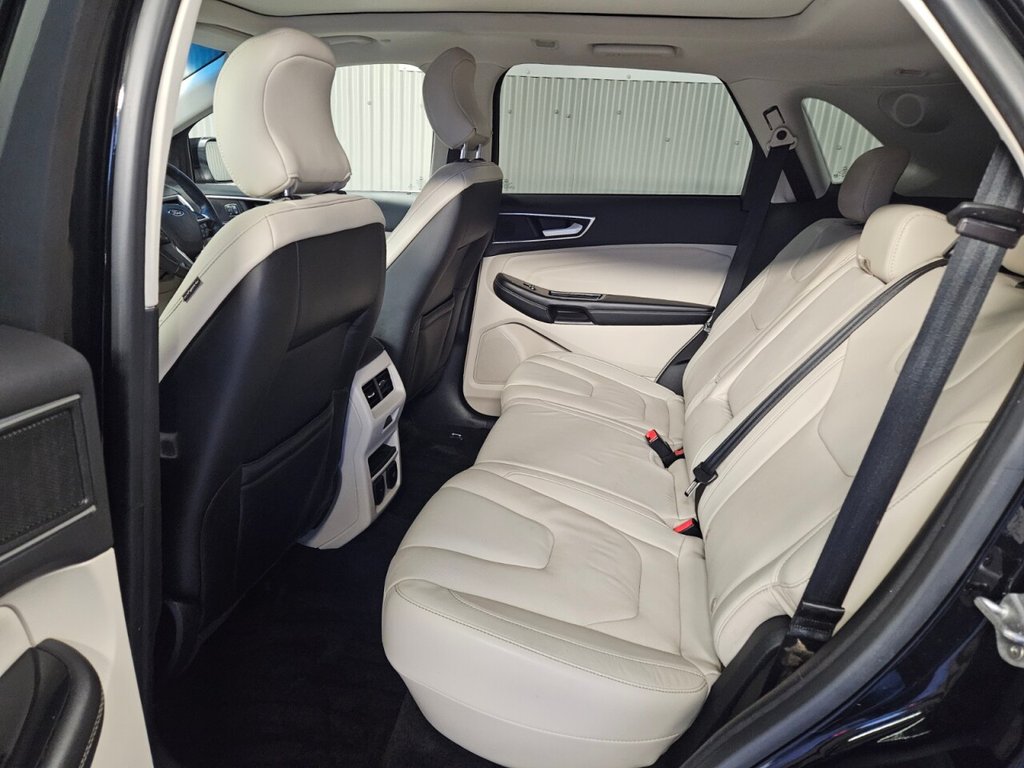 Used Ford Edge 2017 for sale - 76923617: Photo 41