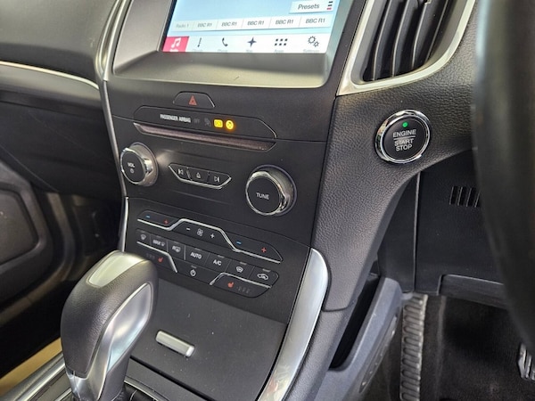 Used Ford Galaxy 2017 for sale - 76132787: Photo 21