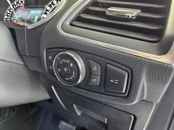 Used Ford Galaxy 2017 for sale - 76132787: Photo 30