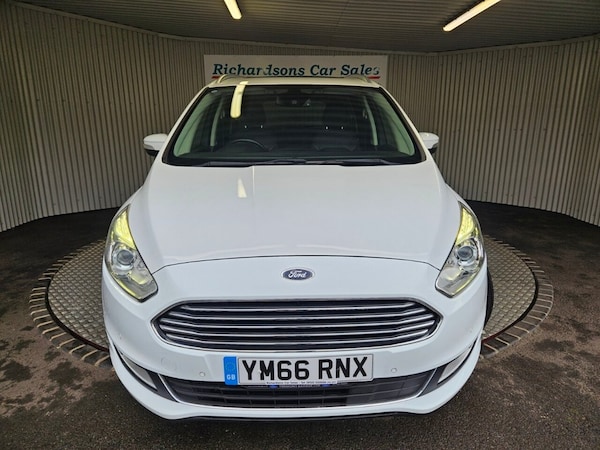 Used Ford Galaxy 2017 for sale - 76132787: Photo 9