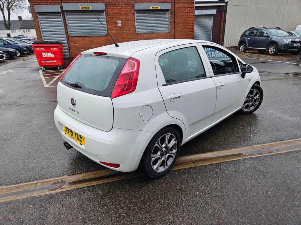 Used Fiat Punto 2016 for sale - 77288044: Photo 3