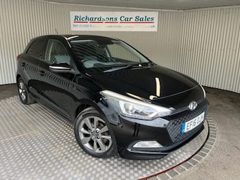 Used Hyundai i20 2016 for sale - 79871414: Photo