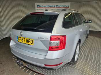 Used Skoda Octavia 2017 for sale - 74973922: Photo