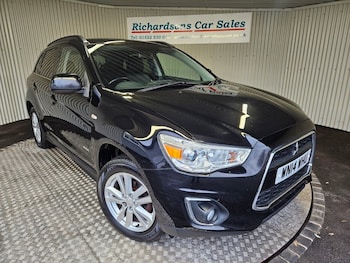 2014 (14) - 1.8 4 5dr 4WD
