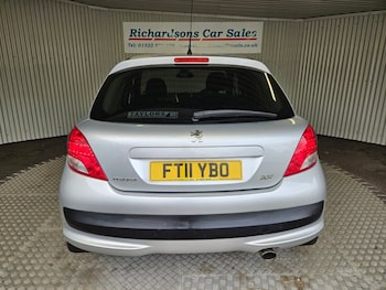 Used Peugeot 207 2011 for sale - 79371045: Photo