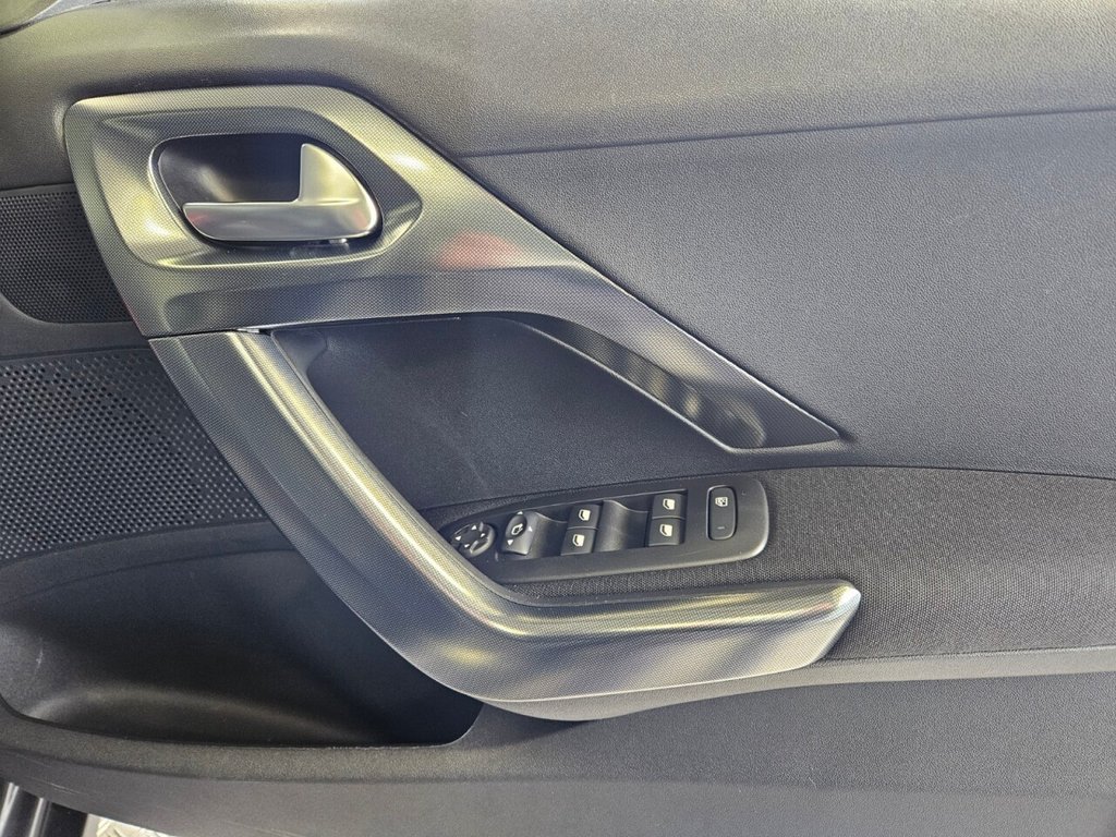 Used Peugeot 2008 2019 for sale - 78068534: Photo 24