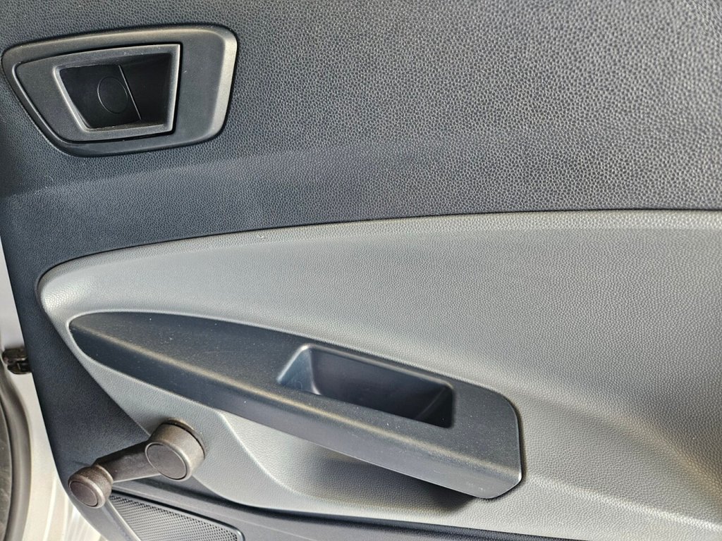 Used Ford Fiesta 2009 for sale - 78167465: Photo 24