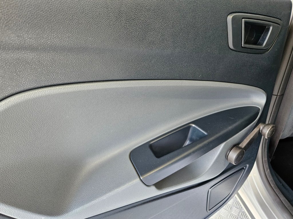 Used Ford Fiesta 2009 for sale - 78167465: Photo 28