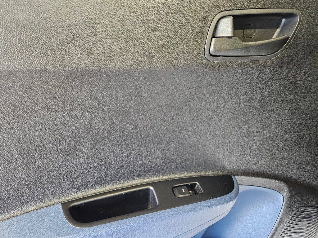 Used Hyundai i10 2015 for sale - 77139949: Photo 37