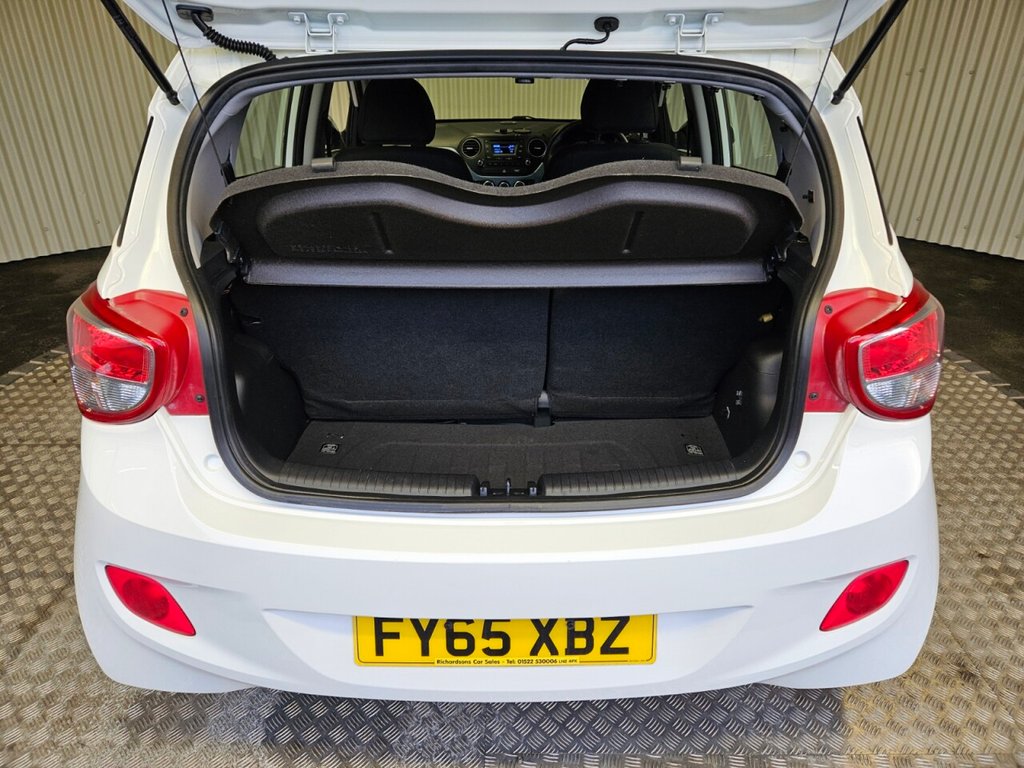 Used Hyundai i10 2015 for sale - 77139949: Photo 5