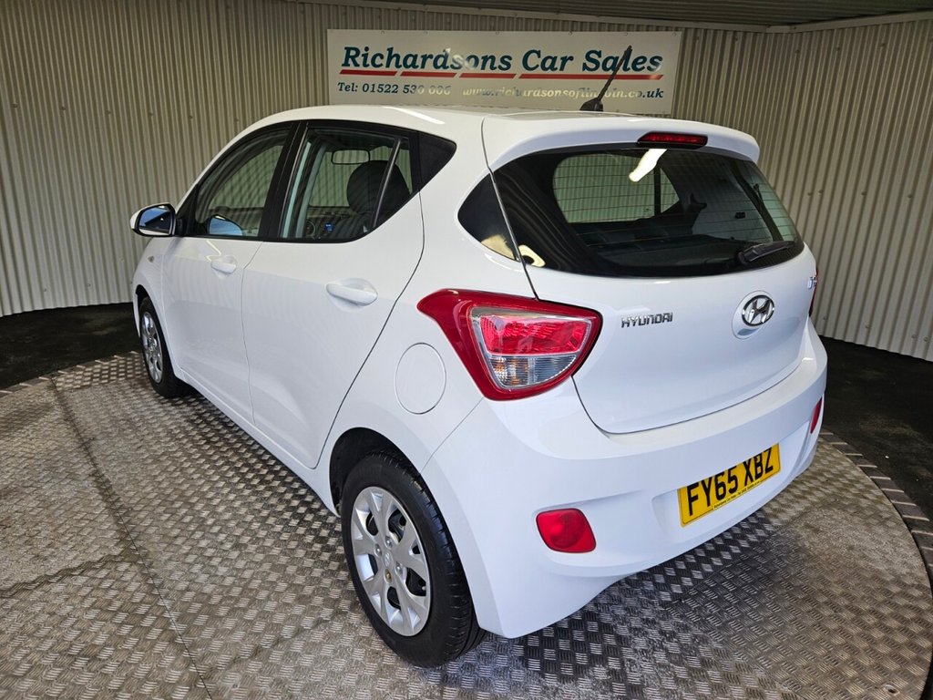 Used Hyundai i10 2015 for sale - 77139949: Photo 6
