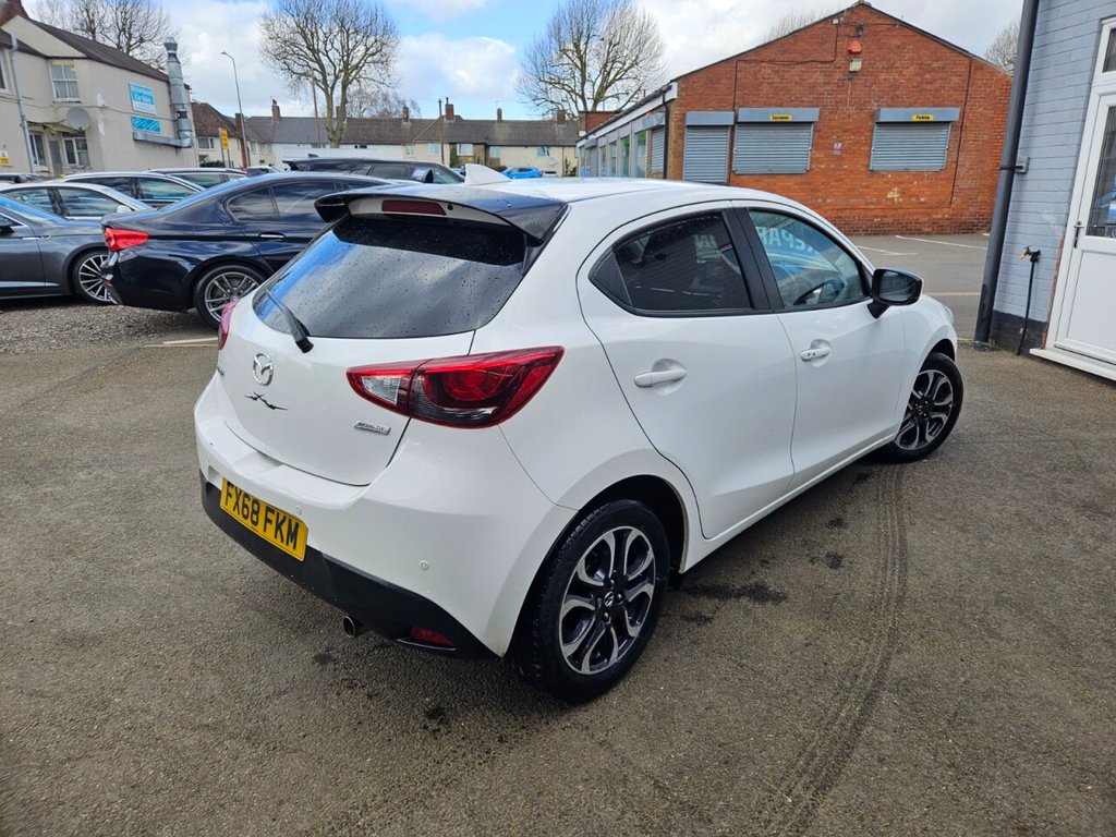 Used Mazda Mazda2 2018 for sale - 77835444: Photo 3