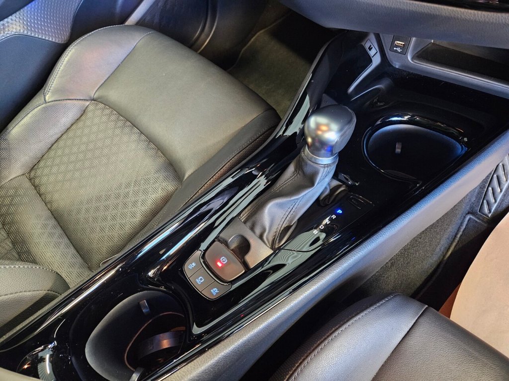 Used Toyota C-HR 2019 for sale - 77111055: Photo 24