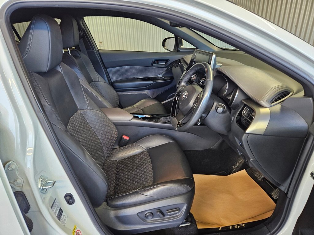 Used Toyota C-HR 2019 for sale - 77111055: Photo 26