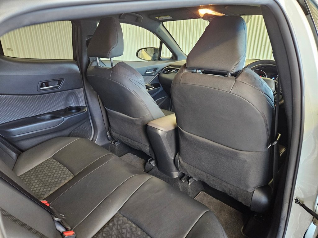 Used Toyota C-HR 2019 for sale - 77111055: Photo 30