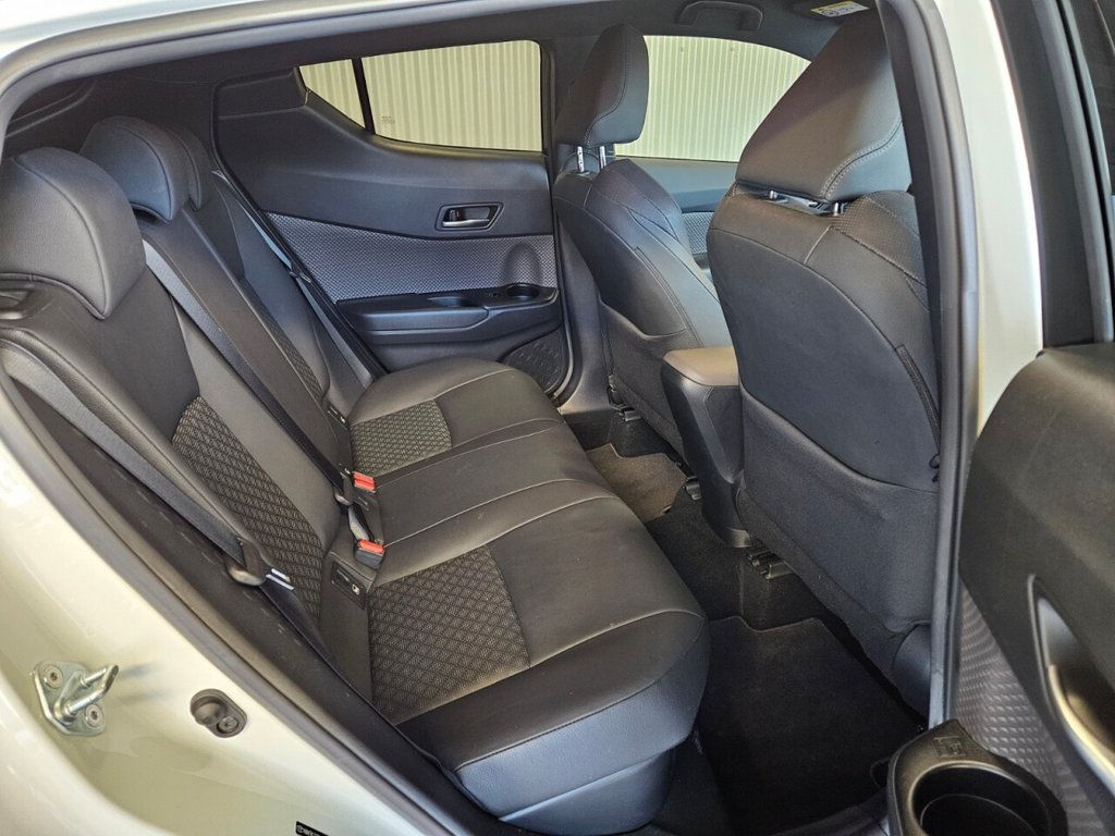 Used Toyota C-HR 2019 for sale - 77111055: Photo 31