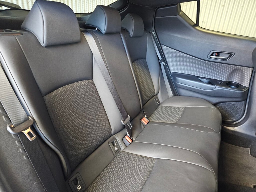 Used Toyota C-HR 2019 for sale - 77111055: Photo 32