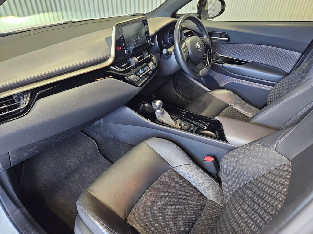 Used Toyota C-HR 2019 for sale - 77111055: Photo 34