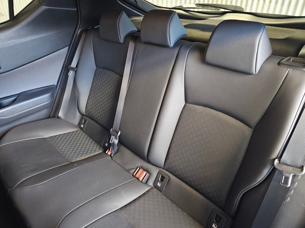 Used Toyota C-HR 2019 for sale - 77111055: Photo 40