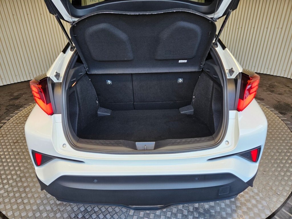 Used Toyota C-HR 2019 for sale - 77111055: Photo 5