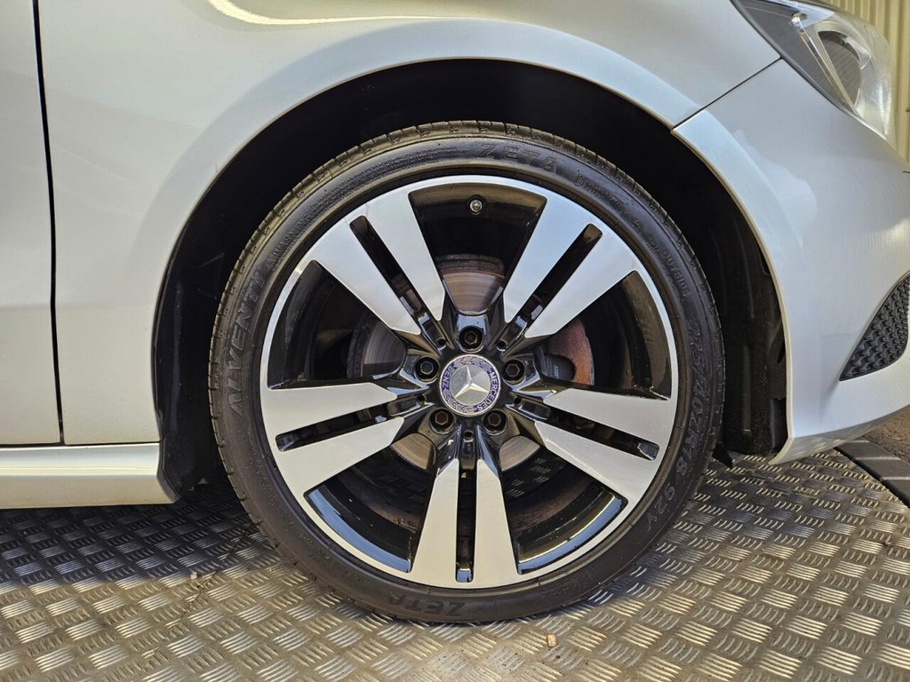 Used Mercedes-Benz A-Class 2014 for sale - 76496018: Photo 11