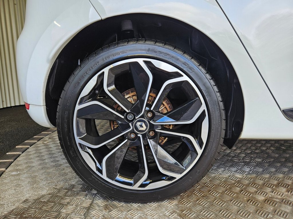 Used Renault Clio 2018 for sale - 77263744: Photo 11