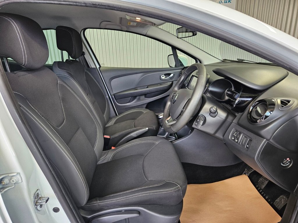 Used Renault Clio 2018 for sale - 77263744: Photo 25