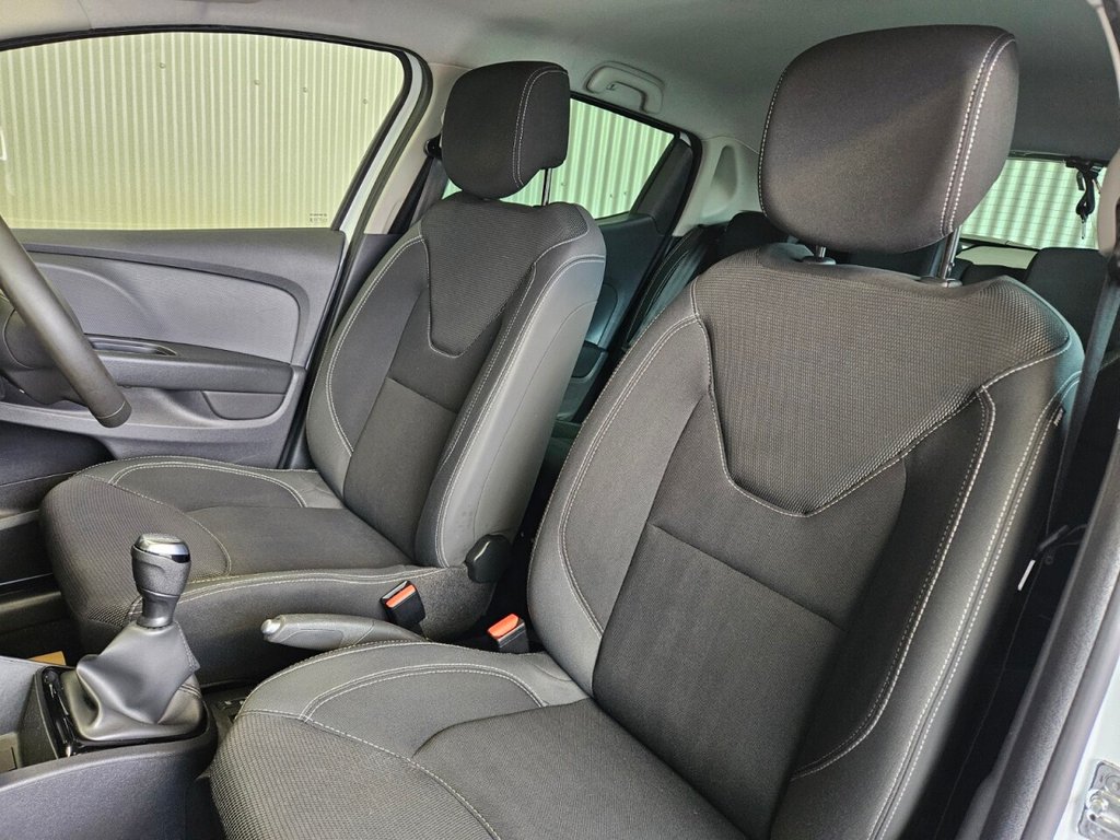Used Renault Clio 2018 for sale - 77263744: Photo 39