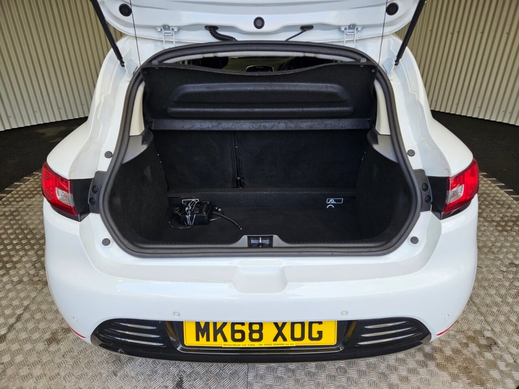 Used Renault Clio 2018 for sale - 77263744: Photo 4