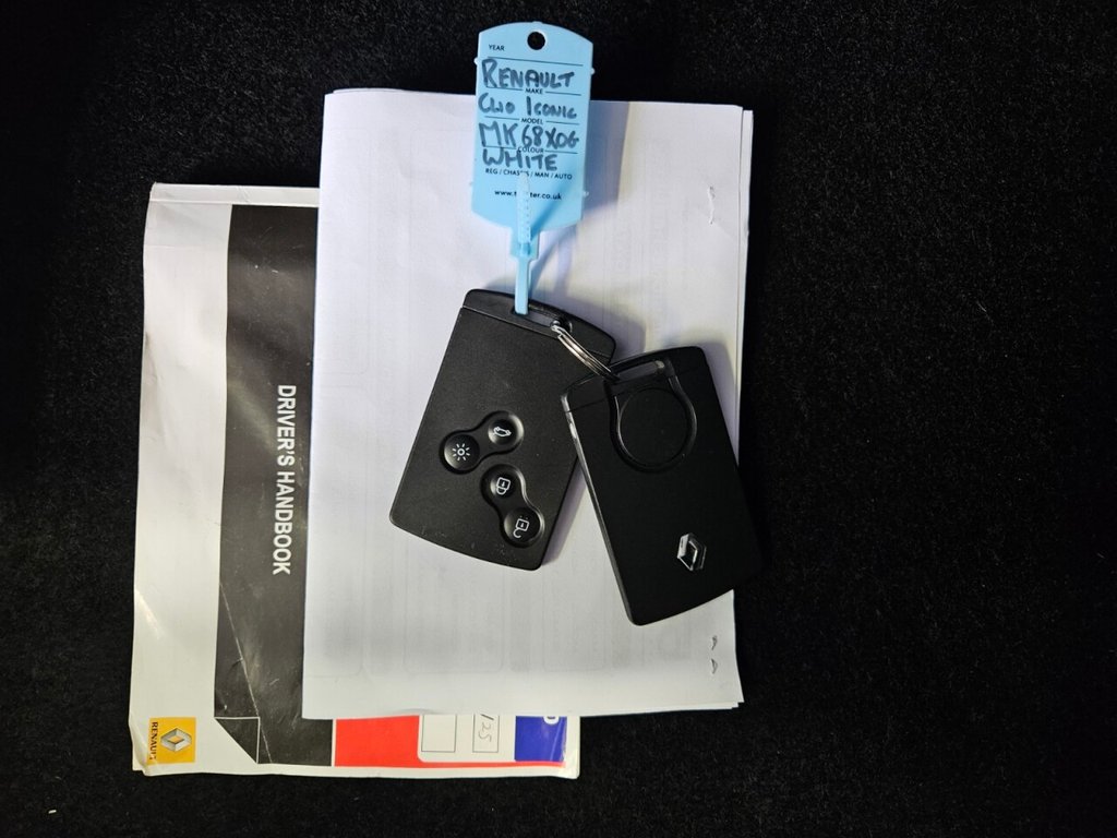 Used Renault Clio 2018 for sale - 77263744: Photo 42