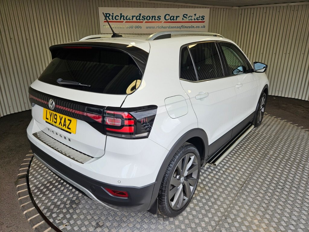 Used Volkswagen T-Cross 2019 for sale - 76210612: Photo 3