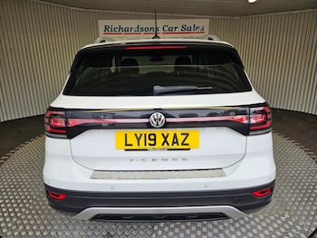Used Volkswagen T-Cross 2019 for sale - 76210612: Photo 4