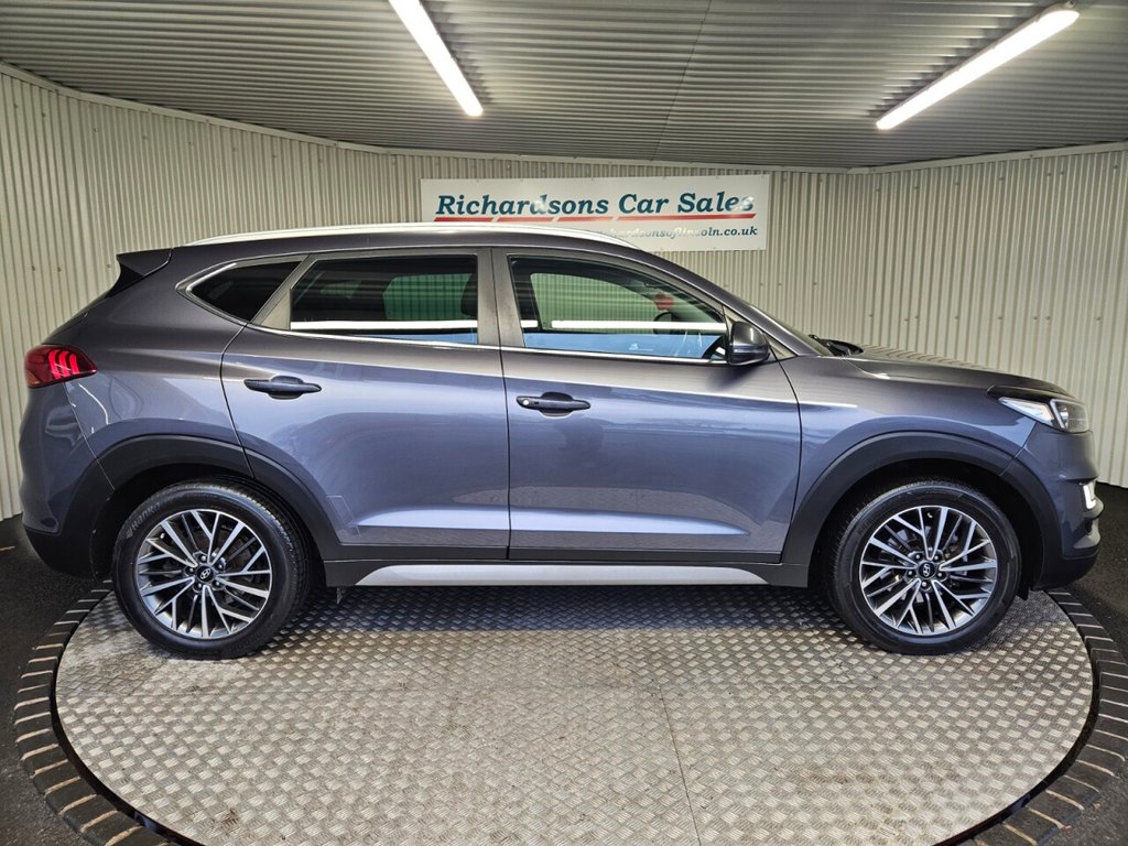 Used Hyundai TUCSON 2019 for sale - 77276113: Photo 2