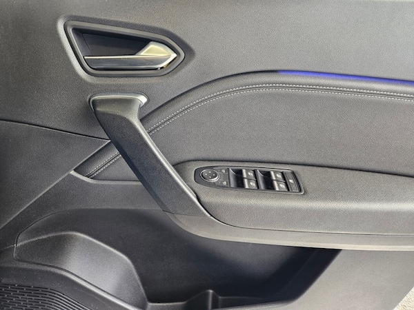 Used Renault Captur 2023 for sale - 75473603: Photo 18