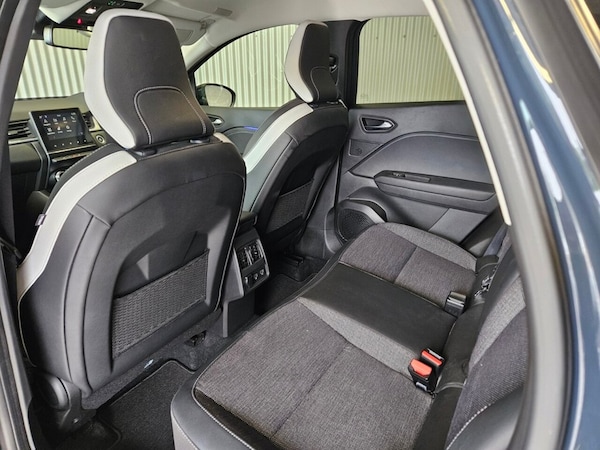 Used Renault Captur 2023 for sale - 75473603: Photo 27