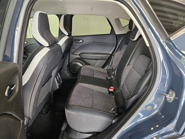Used Renault Captur 2023 for sale - 75473603: Photo 28
