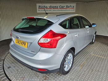 Used Ford Focus 2013 for sale - 79371039: Photo