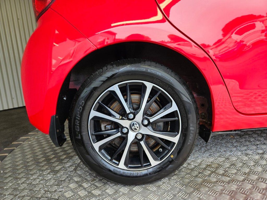Used Toyota Yaris 2018 for sale - 76132848: Photo 13