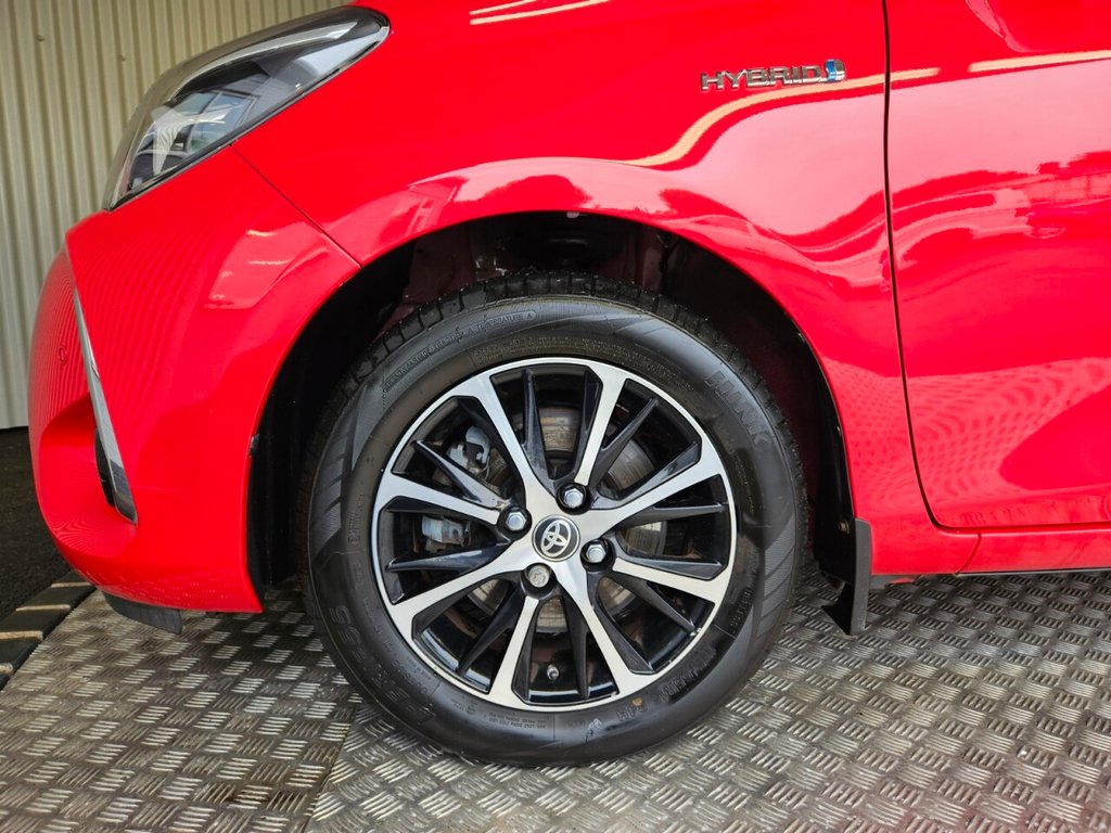 Used Toyota Yaris 2018 for sale - 76132848: Photo 15