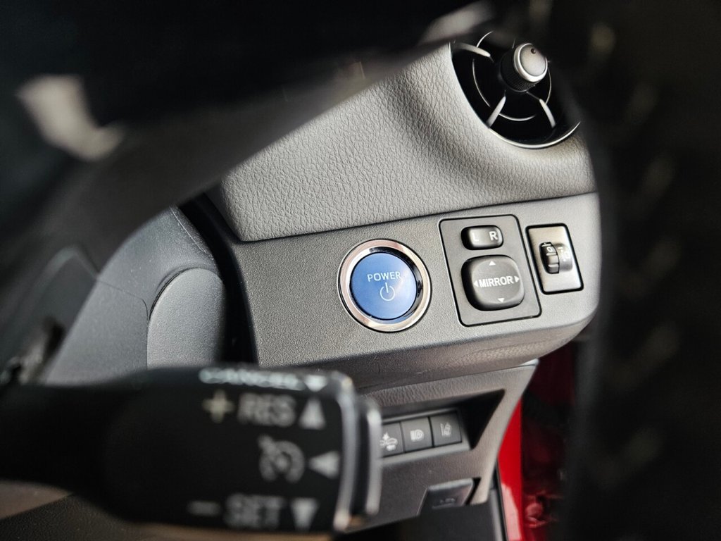 Used Toyota Yaris 2018 for sale - 76132848: Photo 19