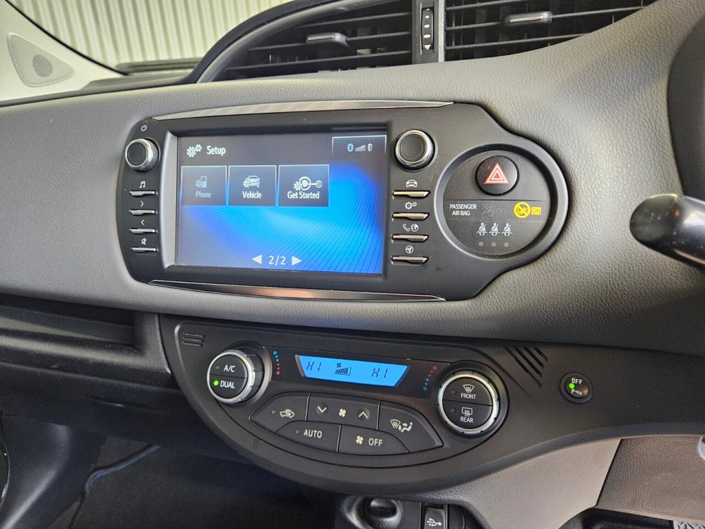 Used Toyota Yaris 2018 for sale - 76132848: Photo 25