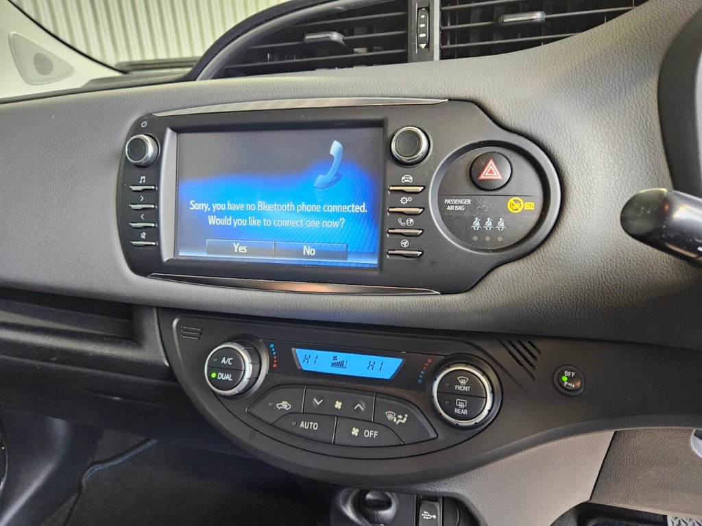 Used Toyota Yaris 2018 for sale - 76132848: Photo 26
