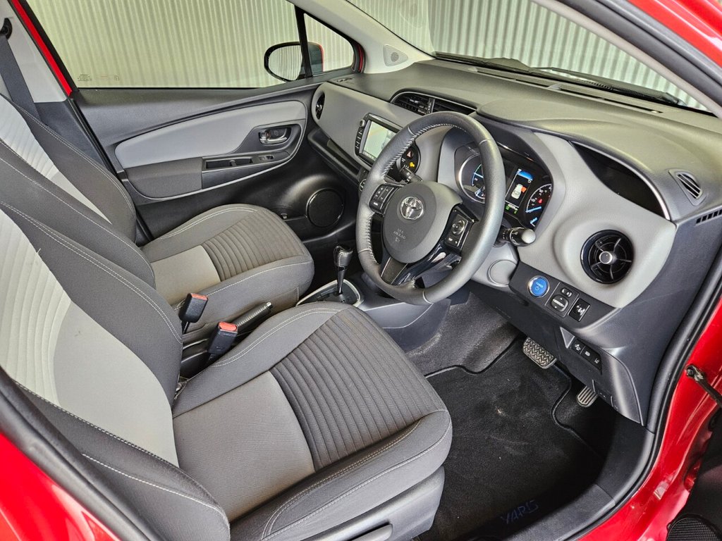 Used Toyota Yaris 2018 for sale - 76132848: Photo 29
